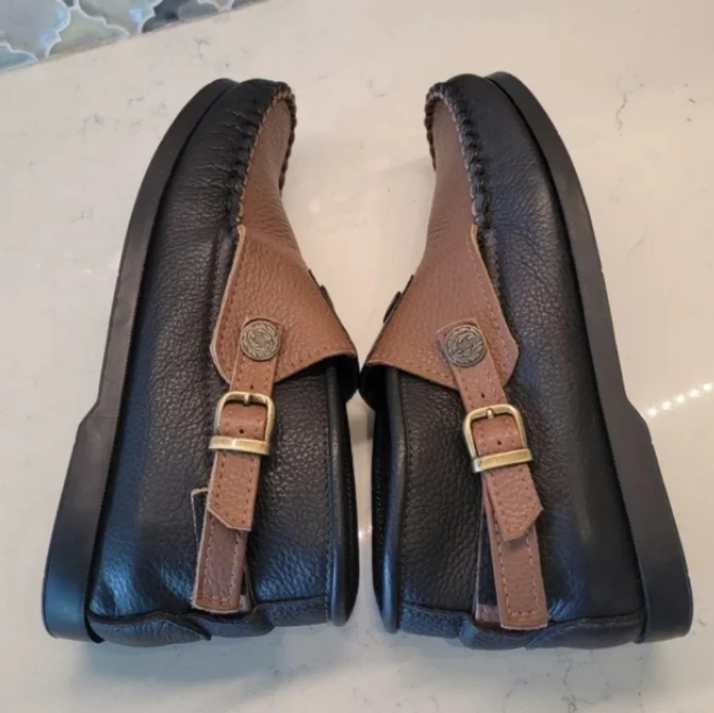 Polo boots and leather shoes - Picture 8 of 8